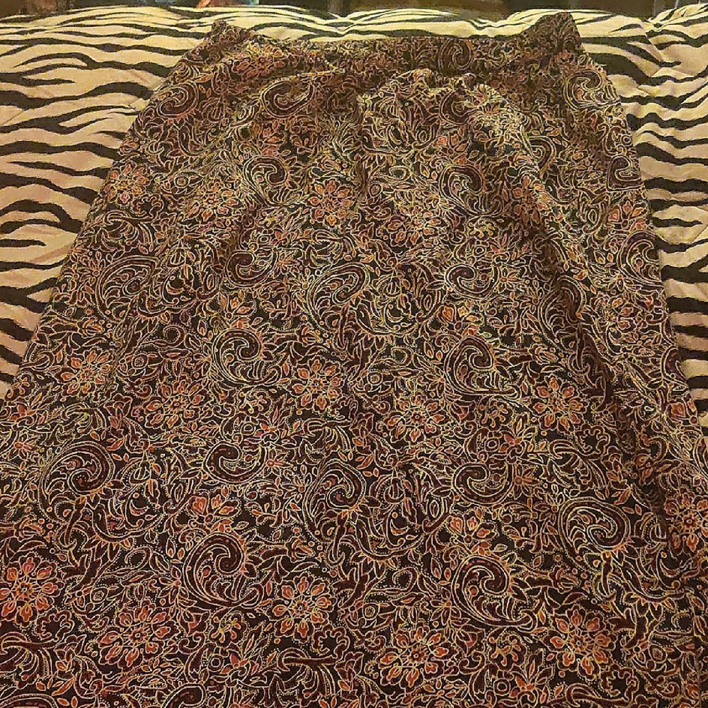 Elisabeth by Liz Claiborne Multi colored Paisley Skirt